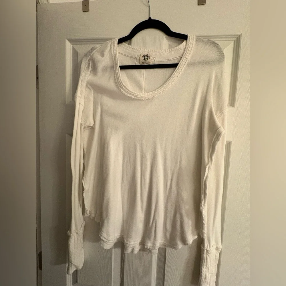 Free People long sleeve sweater - Picture 1 of 4